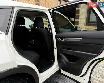 Білий Мазда СХ-5, об'ємом двигуна 2.2 л та пробігом 62 тис. км за 22700 $, фото 20 на Automoto.ua