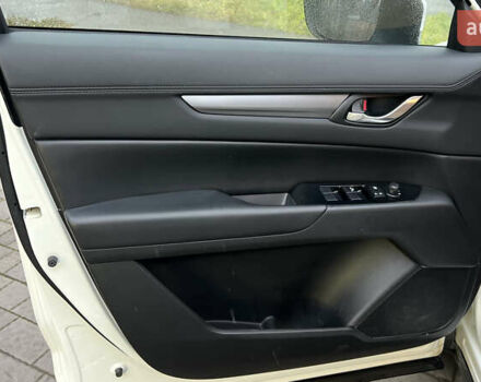 Белый Мазда СХ-5, объемом двигателя 2.5 л и пробегом 121 тыс. км за 15900 $, фото 19 на Automoto.ua