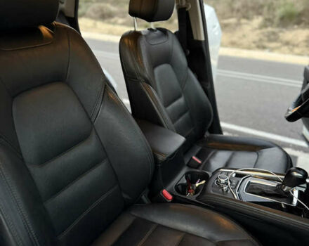 Белый Мазда СХ-5, объемом двигателя 2.2 л и пробегом 185 тыс. км за 20500 $, фото 25 на Automoto.ua