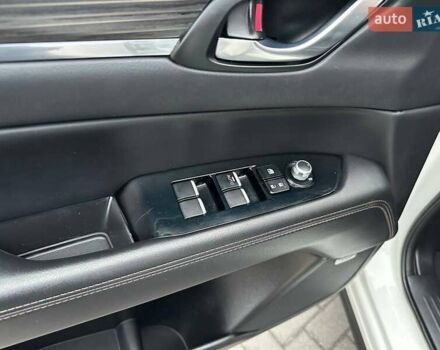 Білий Мазда СХ-5, об'ємом двигуна 2.49 л та пробігом 186 тис. км за 17999 $, фото 23 на Automoto.ua