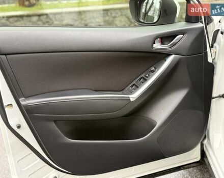 Белый Мазда СХ-5, объемом двигателя 2 л и пробегом 95 тыс. км за 17950 $, фото 59 на Automoto.ua