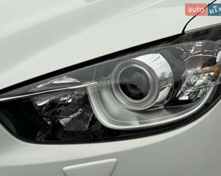 Белый Мазда СХ-5, объемом двигателя 2 л и пробегом 95 тыс. км за 17600 $, фото 14 на Automoto.ua