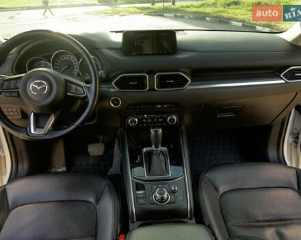 Мазда СХ-5 2017 у Харкові на Automoto.ua Білий Мазда СХ-5, об'ємом двигуна 2.19 л та пробігом 92 тис. км за 23000 $, фото 6 на Automoto.ua