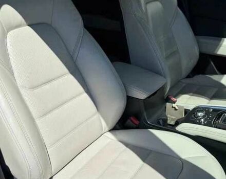 Білий Мазда СХ-5, об'ємом двигуна 2.5 л та пробігом 132 тис. км за 14500 $, фото 11 на Automoto.ua