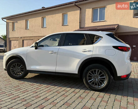 Белый Мазда СХ-5, объемом двигателя 2.2 л и пробегом 182 тыс. км за 18900 $, фото 19 на Automoto.ua