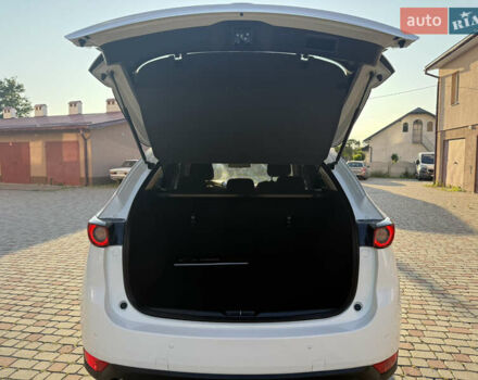 Белый Мазда СХ-5, объемом двигателя 2.2 л и пробегом 186 тыс. км за 18500 $, фото 94 на Automoto.ua