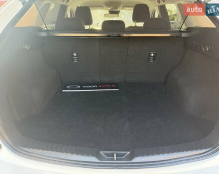 Белый Мазда СХ-5, объемом двигателя 2.2 л и пробегом 186 тыс. км за 18500 $, фото 96 на Automoto.ua