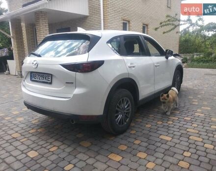 Белый Мазда СХ-5, объемом двигателя 2.49 л и пробегом 106 тыс. км за 19000 $, фото 4 на Automoto.ua