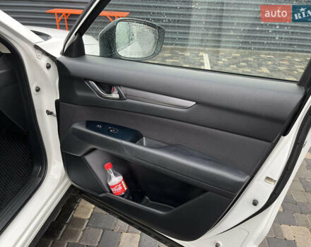 Білий Мазда СХ-5, об'ємом двигуна 2.49 л та пробігом 157 тис. км за 18600 $, фото 7 на Automoto.ua