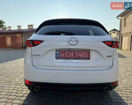 Белый Мазда СХ-5, объемом двигателя 2.2 л и пробегом 186 тыс. км за 18500 $, фото 60 на Automoto.ua