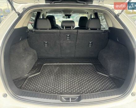 Мазда СХ-5 2018 у Києві на Automoto.ua Білий Мазда СХ-5, об'ємом двигуна 2.49 л та пробігом 83 тис. км за 19500 $, фото 13 на Automoto.ua