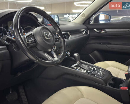 Белый Мазда СХ-5, объемом двигателя 2.49 л и пробегом 138 тыс. км за 19999 $, фото 16 на Automoto.ua