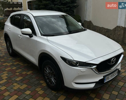 Білий Мазда СХ-5, об'ємом двигуна 2 л та пробігом 35 тис. км за 22500 $, фото 1 на Automoto.ua