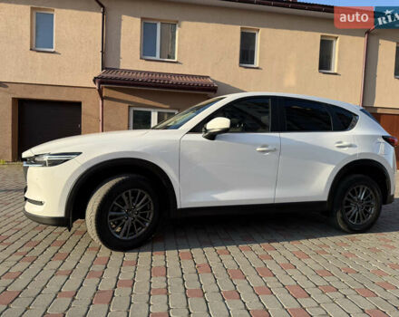 Белый Мазда СХ-5, объемом двигателя 2.2 л и пробегом 182 тыс. км за 18900 $, фото 16 на Automoto.ua