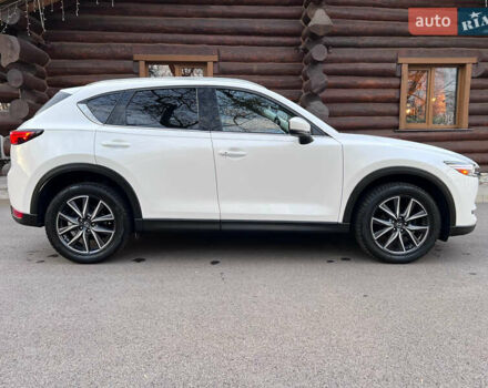 Белый Мазда СХ-5, объемом двигателя 2.49 л и пробегом 92 тыс. км за 20500 $, фото 6 на Automoto.ua