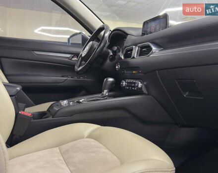 Белый Мазда СХ-5, объемом двигателя 2.49 л и пробегом 138 тыс. км за 19999 $, фото 18 на Automoto.ua