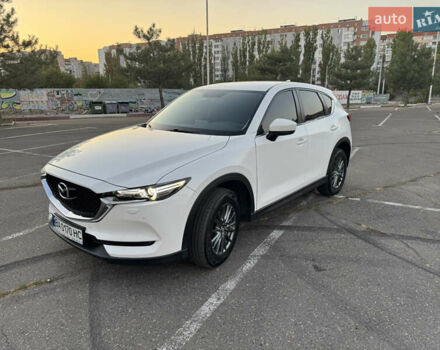 Белый Мазда СХ-5, объемом двигателя 2 л и пробегом 80 тыс. км за 21300 $, фото 4 на Automoto.ua