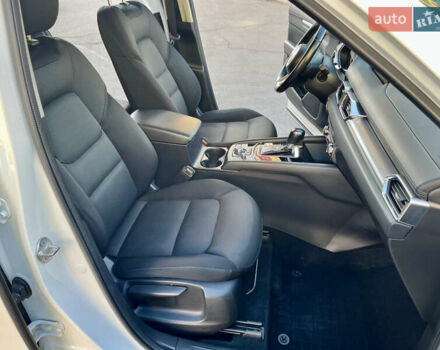 Мазда СХ-5 2018 у Вінниці на Automoto.ua Білий Мазда СХ-5, об'ємом двигуна 2 л та пробігом 52 тис. км за 21700 $, фото 20 на Automoto.ua