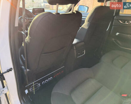 Белый Мазда СХ-5, объемом двигателя 2.2 л и пробегом 186 тыс. км за 18500 $, фото 91 на Automoto.ua