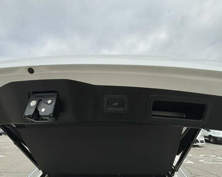 Белый Мазда СХ-5, объемом двигателя 2.5 л и пробегом 70 тыс. км за 23500 $, фото 7 на Automoto.ua