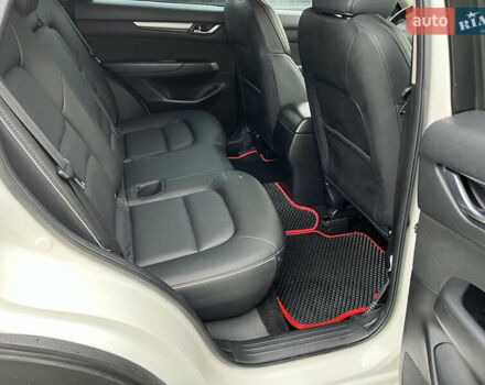 Білий Мазда СХ-5, об'ємом двигуна 2.49 л та пробігом 157 тис. км за 18600 $, фото 6 на Automoto.ua