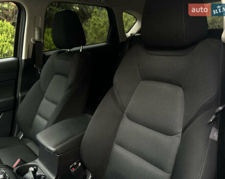 Білий Мазда СХ-5, об'ємом двигуна 2 л та пробігом 35 тис. км за 22500 $, фото 12 на Automoto.ua