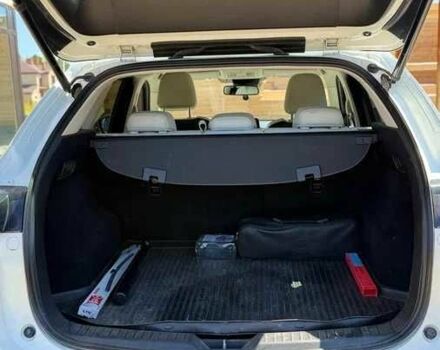 Білий Мазда СХ-5, об'ємом двигуна 2.5 л та пробігом 132 тис. км за 14500 $, фото 8 на Automoto.ua