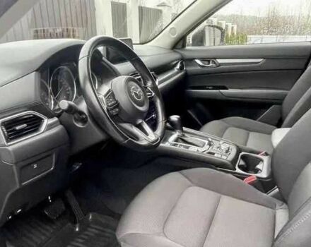 Білий Мазда СХ-5, об'ємом двигуна 2 л та пробігом 104 тис. км за 15000 $, фото 9 на Automoto.ua