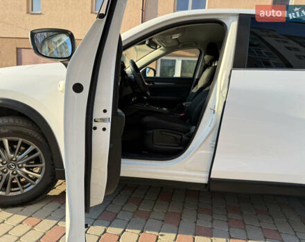 Белый Мазда СХ-5, объемом двигателя 2.2 л и пробегом 186 тыс. км за 18500 $, фото 66 на Automoto.ua