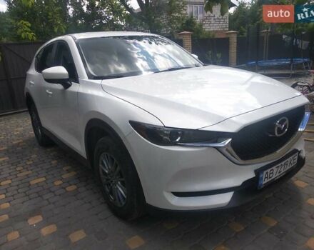 Белый Мазда СХ-5, объемом двигателя 2.49 л и пробегом 106 тыс. км за 19000 $, фото 2 на Automoto.ua