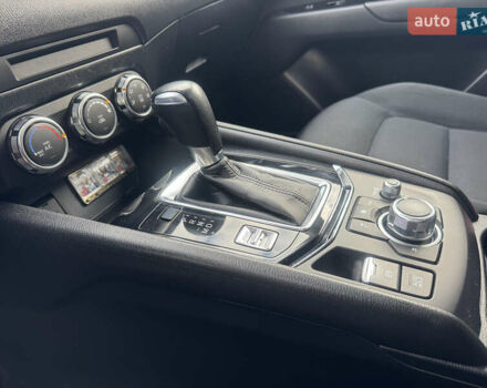 Мазда СХ-5 2018 у Києві на Automoto.ua Білий Мазда СХ-5, об'ємом двигуна 2.49 л та пробігом 83 тис. км за 19500 $, фото 12 на Automoto.ua