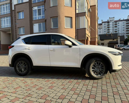 Белый Мазда СХ-5, объемом двигателя 2.2 л и пробегом 182 тыс. км за 18900 $, фото 32 на Automoto.ua