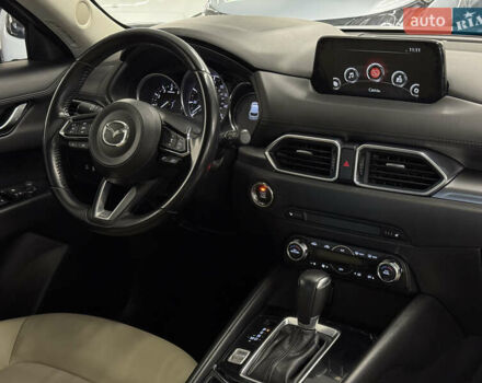 Белый Мазда СХ-5, объемом двигателя 2.49 л и пробегом 138 тыс. км за 19999 $, фото 24 на Automoto.ua