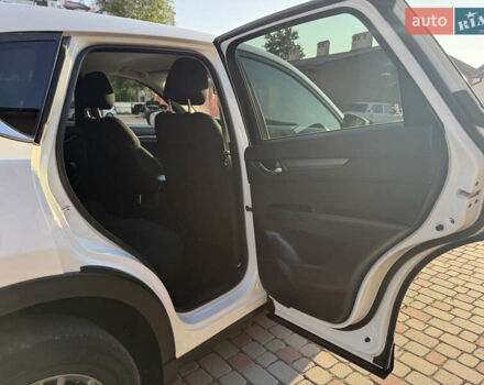 Белый Мазда СХ-5, объемом двигателя 2.2 л и пробегом 185 тыс. км за 18900 $, фото 98 на Automoto.ua