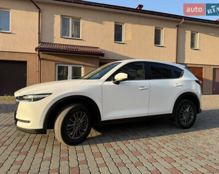 Белый Мазда СХ-5, объемом двигателя 2.2 л и пробегом 186 тыс. км за 18500 $, фото 116 на Automoto.ua