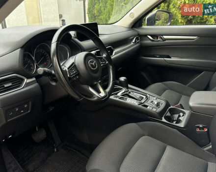 Білий Мазда СХ-5, об'ємом двигуна 2 л та пробігом 35 тис. км за 22500 $, фото 13 на Automoto.ua