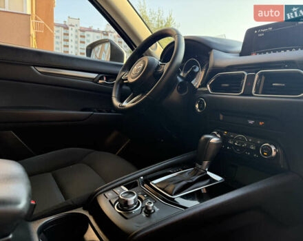 Белый Мазда СХ-5, объемом двигателя 2.2 л и пробегом 185 тыс. км за 18900 $, фото 108 на Automoto.ua