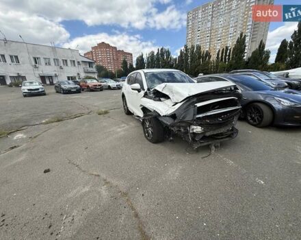 Белый Мазда СХ-5, объемом двигателя 2.49 л и пробегом 124 тыс. км за 12300 $, фото 20 на Automoto.ua