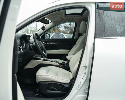 Белый Мазда СХ-5, объемом двигателя 2.49 л и пробегом 89 тыс. км за 22900 $, фото 16 на Automoto.ua