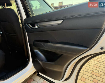 Белый Мазда СХ-5, объемом двигателя 2.2 л и пробегом 185 тыс. км за 18900 $, фото 99 на Automoto.ua