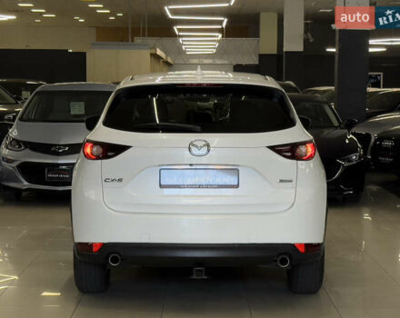 Белый Мазда СХ-5, объемом двигателя 2.49 л и пробегом 138 тыс. км за 19999 $, фото 11 на Automoto.ua