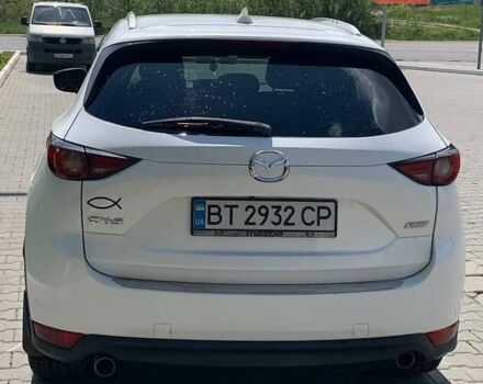 Мазда СХ-5 2018 в Черновцах на Automoto.ua Белый Мазда СХ-5, объемом двигателя 2.49 л и пробегом 88 тыс. км за 21900 $, фото 1 на Automoto.ua