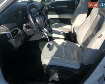 Мазда СХ-5 2019 в Полтаве на Automoto.ua Белый Мазда СХ-5, объемом двигателя 2.5 л и пробегом 84 тыс. км за 4200 $, фото 6 на Automoto.ua