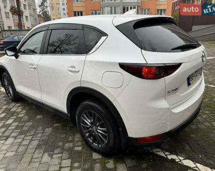 Белый Мазда СХ-5, объемом двигателя 2 л и пробегом 77 тыс. км за 23700 $, фото 4 на Automoto.ua