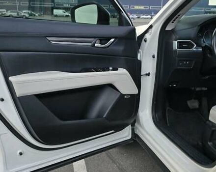 Білий Мазда СХ-5, об'ємом двигуна 2.49 л та пробігом 96 тис. км за 22950 $, фото 11 на Automoto.ua