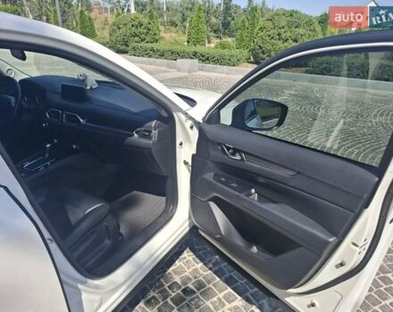 Белый Мазда СХ-5, объемом двигателя 2.5 л и пробегом 156 тыс. км за 17500 $, фото 15 на Automoto.ua