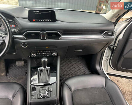 Білий Мазда СХ-5, об'ємом двигуна 2.5 л та пробігом 158 тис. км за 17700 $, фото 21 на Automoto.ua