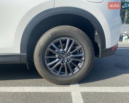 Білий Мазда СХ-5, об'ємом двигуна 2.49 л та пробігом 65 тис. км за 20500 $, фото 18 на Automoto.ua