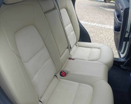 Белый Мазда СХ-5, объемом двигателя 2.5 л и пробегом 154 тыс. км за 18700 $, фото 12 на Automoto.ua