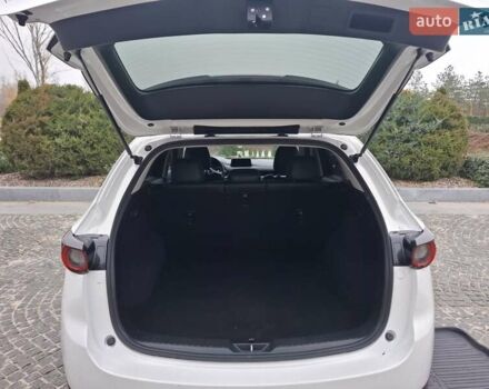 Белый Мазда СХ-5, объемом двигателя 2.5 л и пробегом 158 тыс. км за 17300 $, фото 9 на Automoto.ua